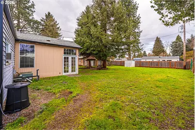 630 Gilbert St, Eugene, OR 97402 - Photo 17