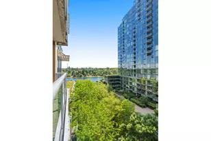 3570 S River Pkwy, Portland, OR 97239 - Photo 9
