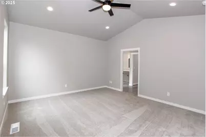 11009 NW 11th Pl, Vancouver, WA 98685 - Photo 25