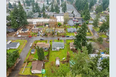 11937 NE Holladay St, Portland, OR 97220 - Photo 23