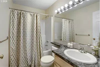 1729 NE 65th Ave, Hillsboro, OR 97124 - Photo 15