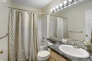 1729 NE 65th Ave, Hillsboro, OR 97124 - Photo 15