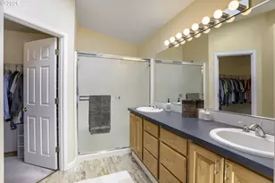 1729 NE 65th Ave, Hillsboro, OR 97124 - Photo 19