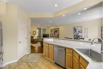 1729 NE 65th Ave, Hillsboro, OR 97124 - Photo 11