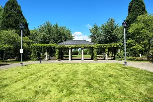 1729 NE 65th Ave, Hillsboro, OR 97124 - Photo 33
