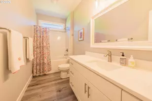 5762 NE Voyage Way, Lincoln City, OR 97367 - Photo 25
