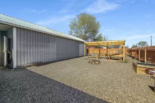 710 Valley Ave, Baker City, OR 97814 - Photo 39