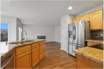 2224 N Irvine St, Cornelius, OR 97113 - Photo 7