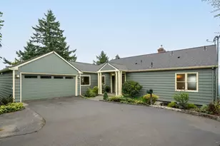 3250 SW Donner Way Ct, Portland, OR 97239 - Photo 3