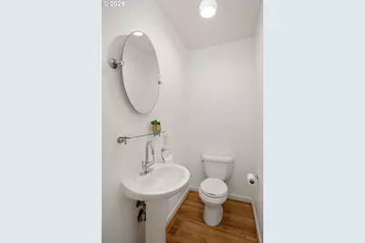 3250 SW Donner Way Ct, Portland, OR 97239 - Photo 17