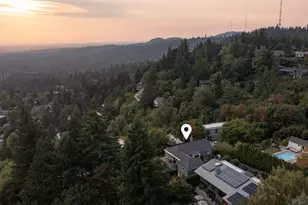 3250 SW Donner Way Ct, Portland, OR 97239 - Photo 41