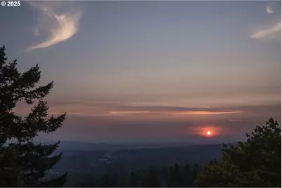 3250 SW Donner Way Ct, Portland, OR 97239 - Photo 45