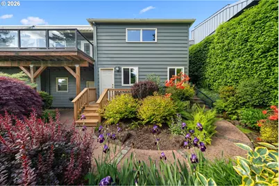 3250 SW Donner Way Ct, Portland, OR 97239 - Photo 33