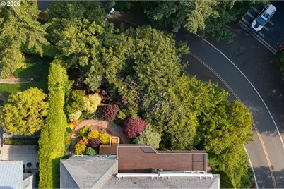 3250 SW Donner Way Ct, Portland, OR 97239 - Photo 41