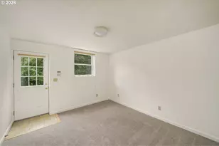 3250 SW Donner Way Ct, Portland, OR 97239 - Photo 21