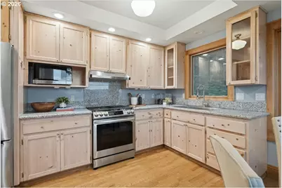 41225 E Larch Mountain Rd, Corbett, OR 97019 - Photo 23