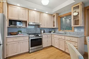 41225 E Larch Mountain Rd, Corbett, OR 97019 - Photo 23