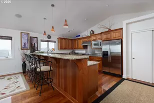 1334 NW Harbor Ave, Lincoln City, OR 97367 - Photo 9