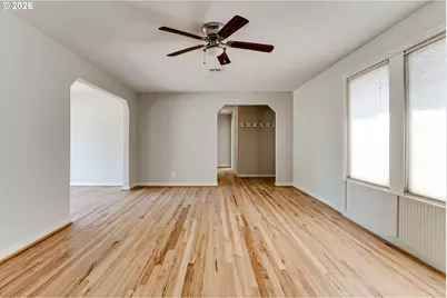 875 W 18th Ave, Eugene, OR 97402 - Photo 11