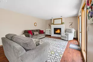 200 N 31st Ave, Cornelius, OR 97113 - Photo 11