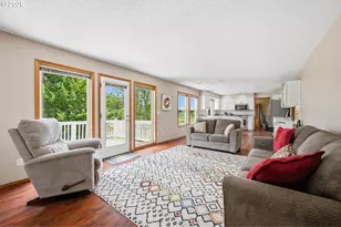 200 N 31st Ave, Cornelius, OR 97113 - Photo 13
