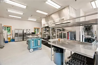 93732 E Highway 26, Government Camp, OR 97028 - Photo 9