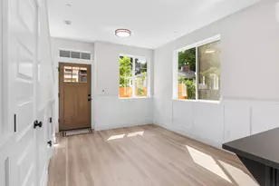 3624 SW Vermont St, Portland, OR 97219 - Photo 3