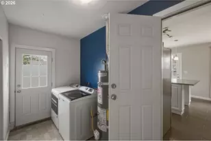 256 Gregory Ln SE, Salem, OR 97302 - Photo 27