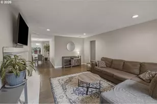 256 Gregory Ln SE, Salem, OR 97302 - Photo 5