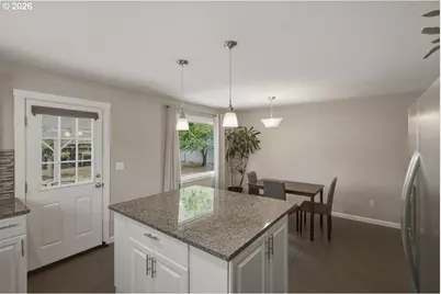 256 Gregory Ln SE, Salem, OR 97302 - Photo 15