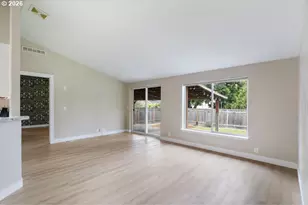 577 SE Dance Dr, Estacada, OR 97023 - Photo 9