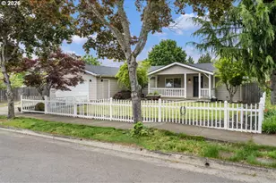 577 SE Dance Dr, Estacada, OR 97023 - Photo 1