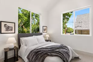 207 NE Going St, Portland, OR 97211 - Photo 9