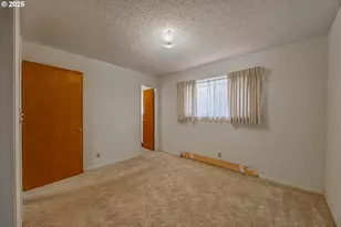 1900 Grant St, North Bend, OR 97459 - Photo 25