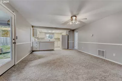 3205 SW 180th Pl, Beaverton, OR 97003 - Photo 13
