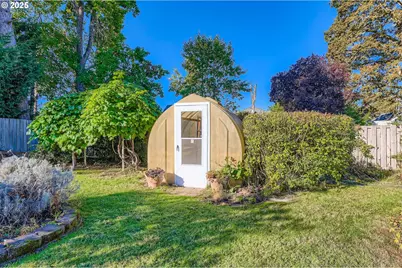 3205 SW 180th Pl, Beaverton, OR 97003 - Photo 39