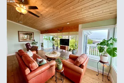 20 Seascape Ct, Brookings, OR 97415 - Photo 17