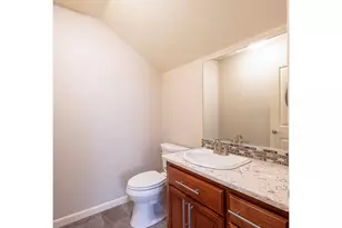 310 Ashwood St, Sutherlin, OR 97479 - Photo 25