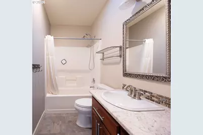 310 Ashwood St, Sutherlin, OR 97479 - Photo 21