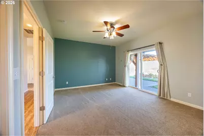 310 Ashwood St, Sutherlin, OR 97479 - Photo 11