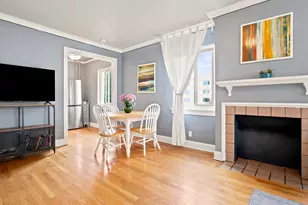 709 SW 16th Ave, Portland, OR 97205 - Photo 9