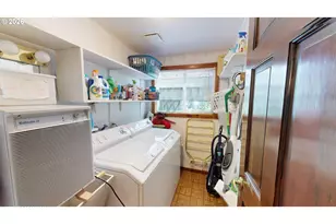 29670 Park Terrace, Gold Beach, OR 97444 - Photo 45