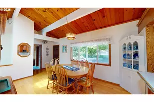 29670 Park Terrace, Gold Beach, OR 97444 - Photo 9