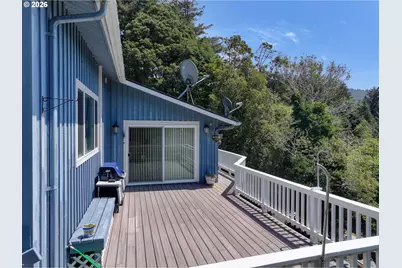 29670 Park Ter, Gold Beach, OR 97444 - Photo 7