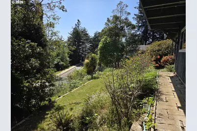 29670 Park Ter, Gold Beach, OR 97444 - Photo 33