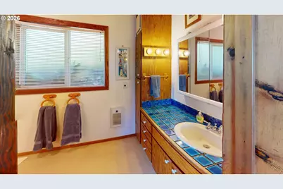 29670 Park Ter, Gold Beach, OR 97444 - Photo 21