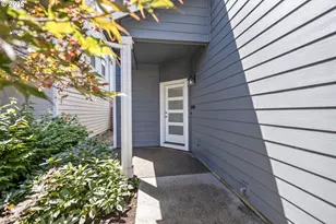 18600 SW Bluebird Ln, Beaverton, OR 97003 - Photo 3