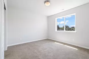 18600 SW Bluebird Ln, Beaverton, OR 97003 - Photo 23