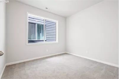 18600 SW Bluebird Ln, Beaverton, OR 97003 - Photo 17