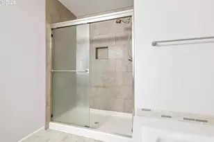 18600 SW Bluebird Ln, Beaverton, OR 97003 - Photo 33